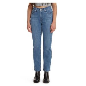 Levi’s Classic Straight Stellar Stretch Size 8 NWT